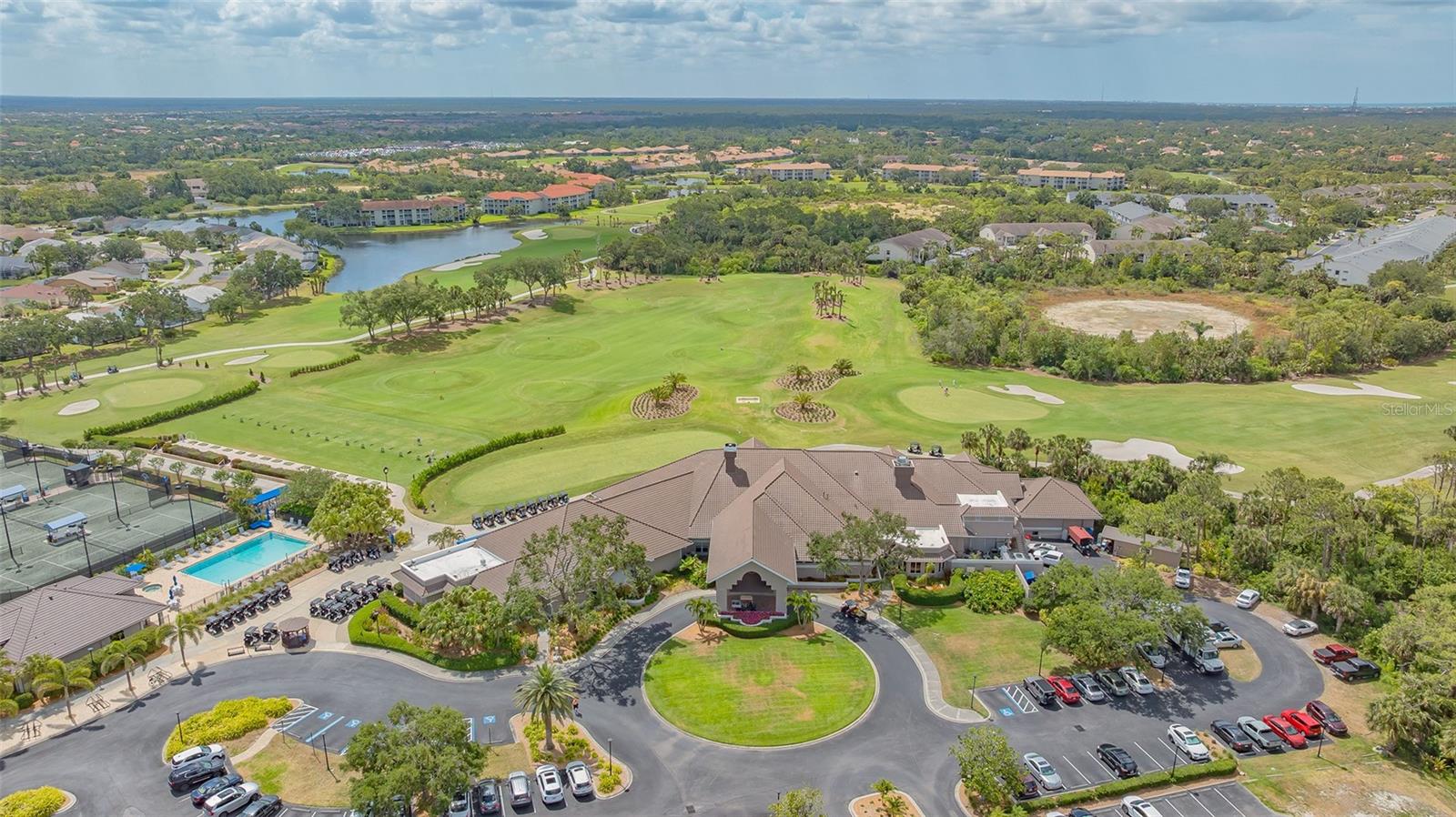 STONEYBROOK GOLF & COUNTRY CLUB - Residential