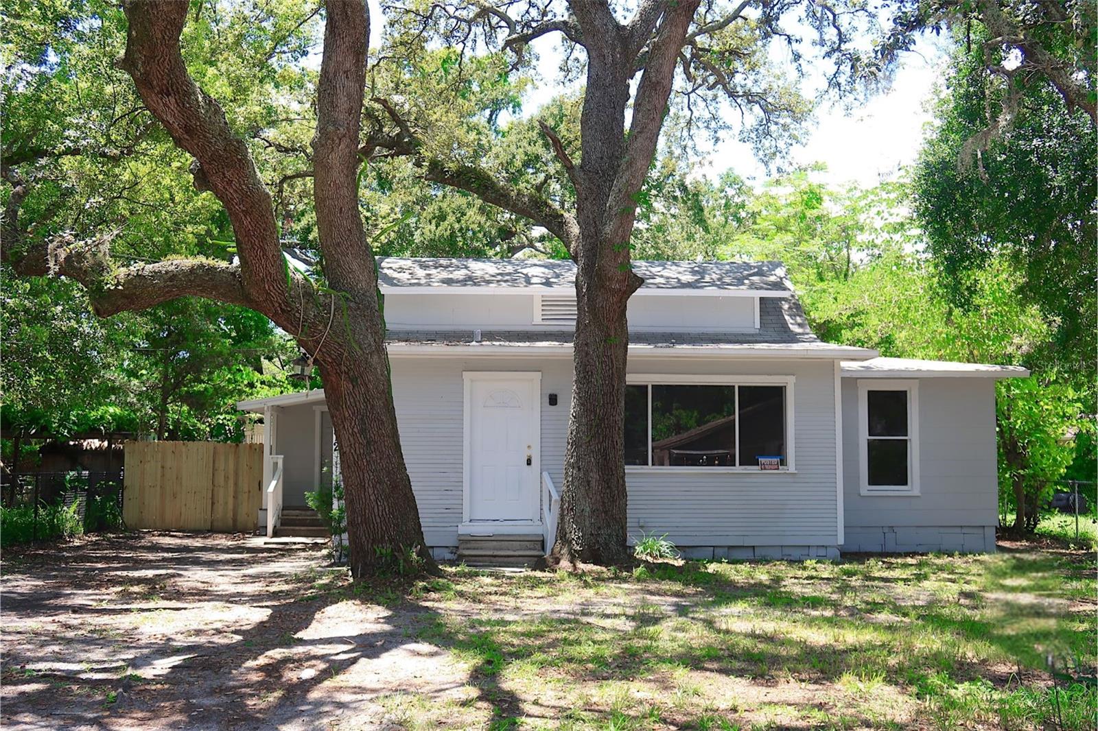 Investment/Handyman/Homeowner opportunity in North Tampa! This 3-bedroom, 2-bathroom home offers 1,110 square feet of living space and is ready for renovation. 1986 built, 2016 roof. Sold as-is, needs some TLC to fulfill its potential. Conveniently located near Busch Gardens, the University of South Florida, and ZooTampa. Don't miss this value-add opportunity in a growing area.