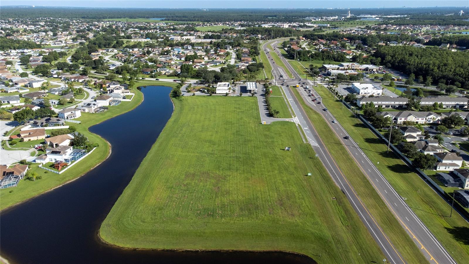 CARVER COMMERCIAL CENTER/CRESC - Land