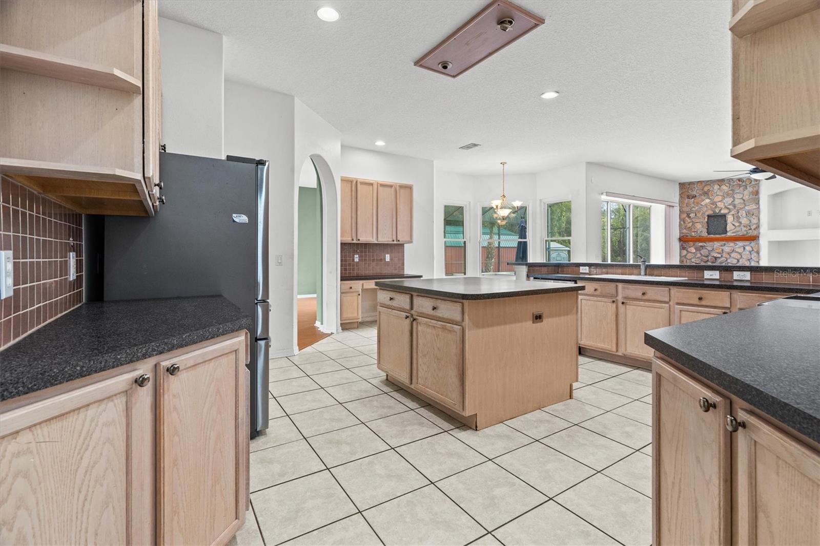 ROCKET CITYA - Residential