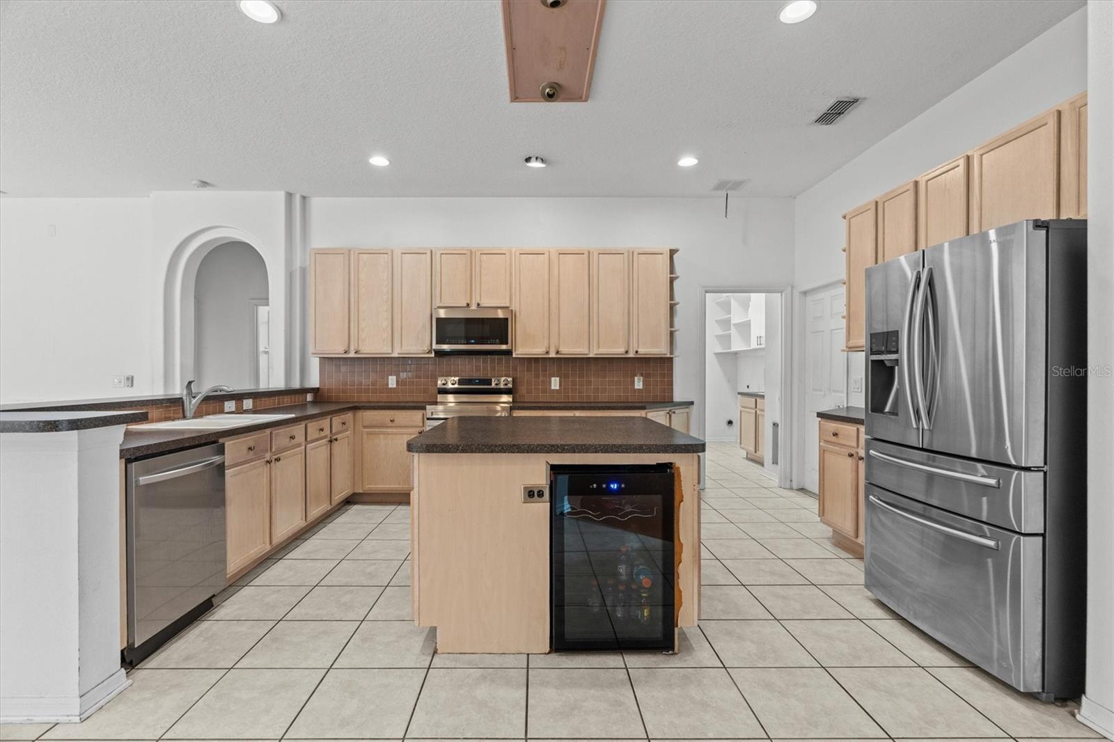 ROCKET CITYA - Residential