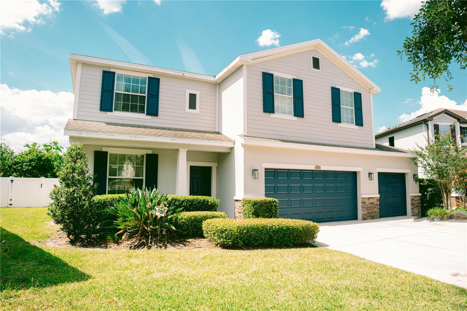 12236 FAIRLAWN DRIVE