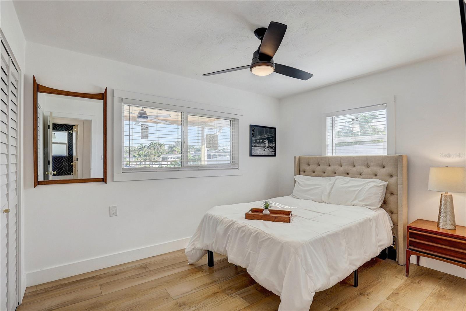 SUN PLAZA ISLES SEC 4 - Residential