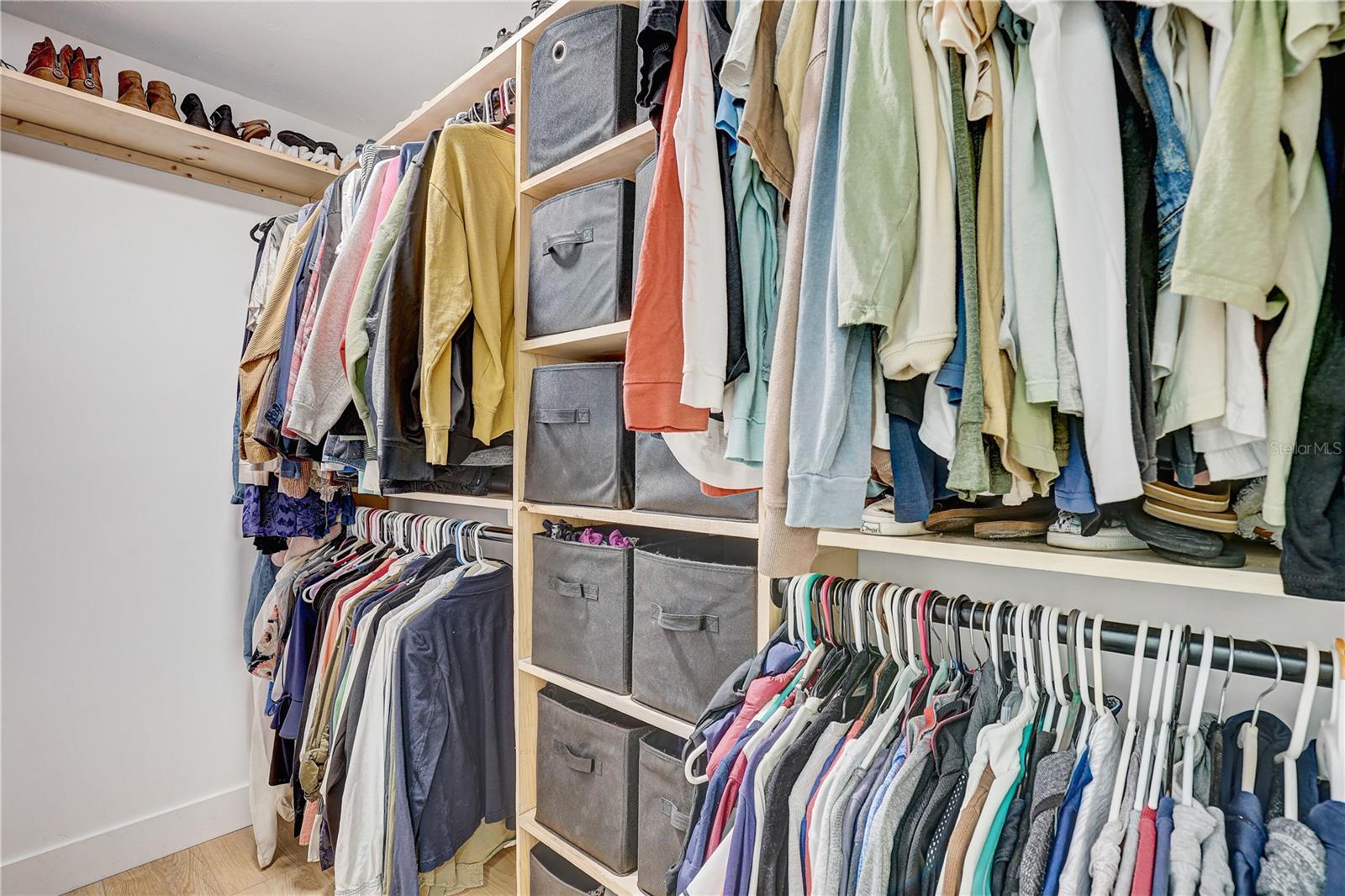 SUN PLAZA ISLES SEC 4 - Residential