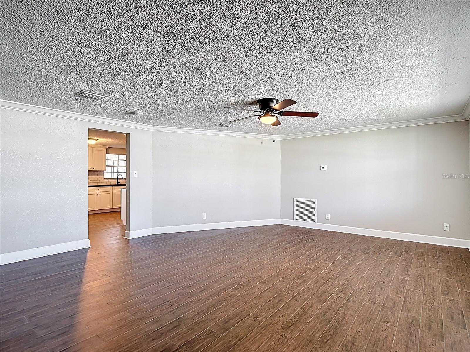 HUDSON BEACH ESTATES - Residential