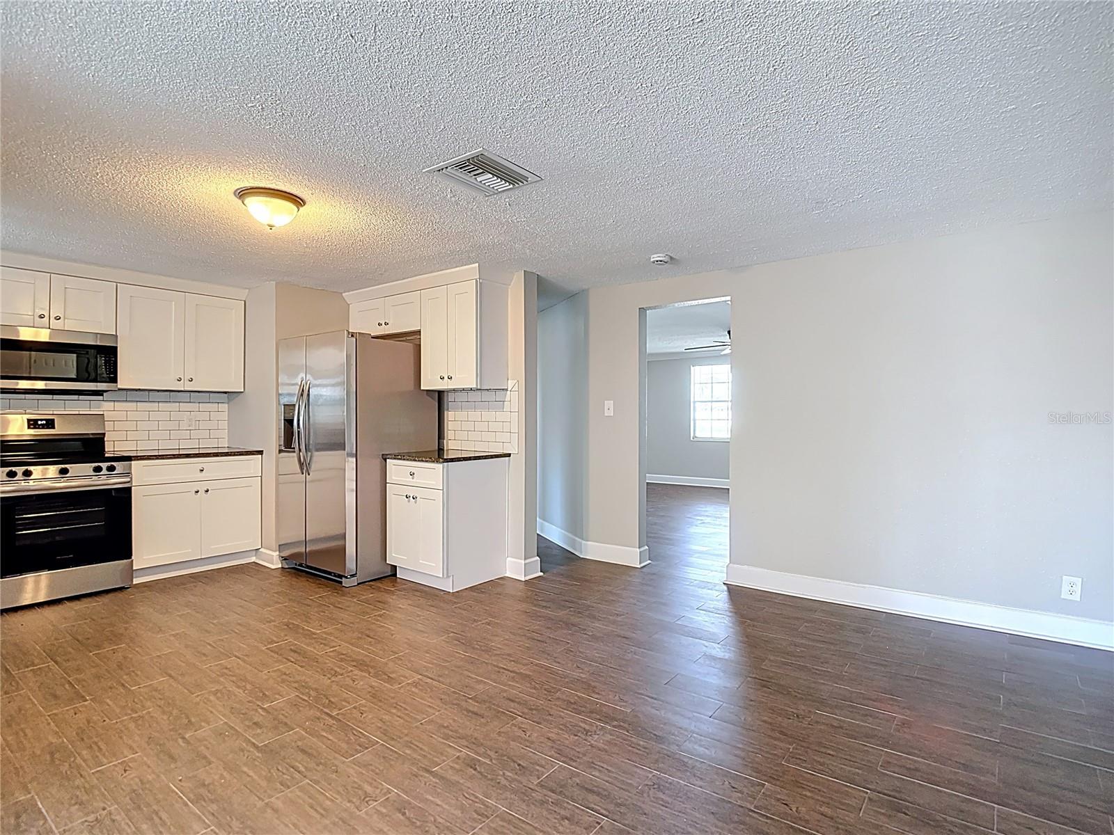 HUDSON BEACH ESTATES - Residential