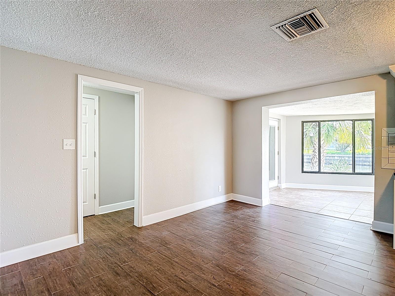 HUDSON BEACH ESTATES - Residential