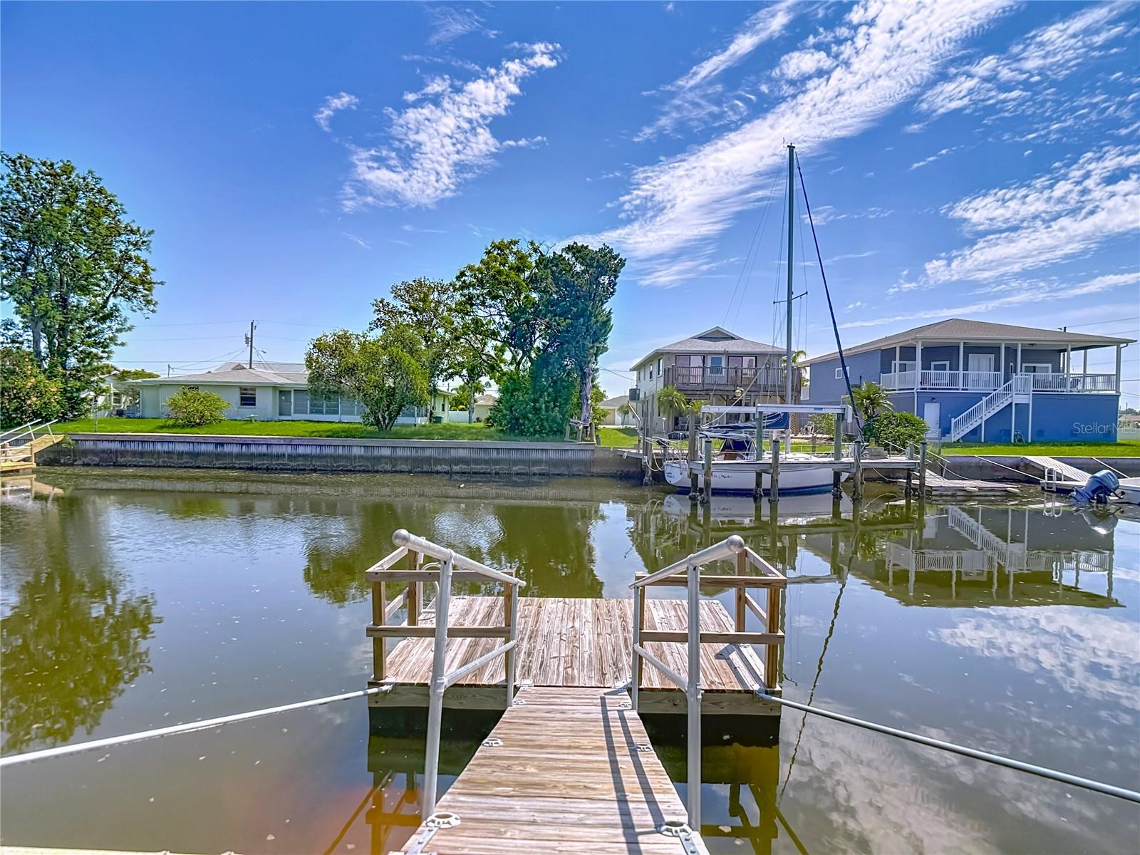 HUDSON BEACH ESTATES - Residential