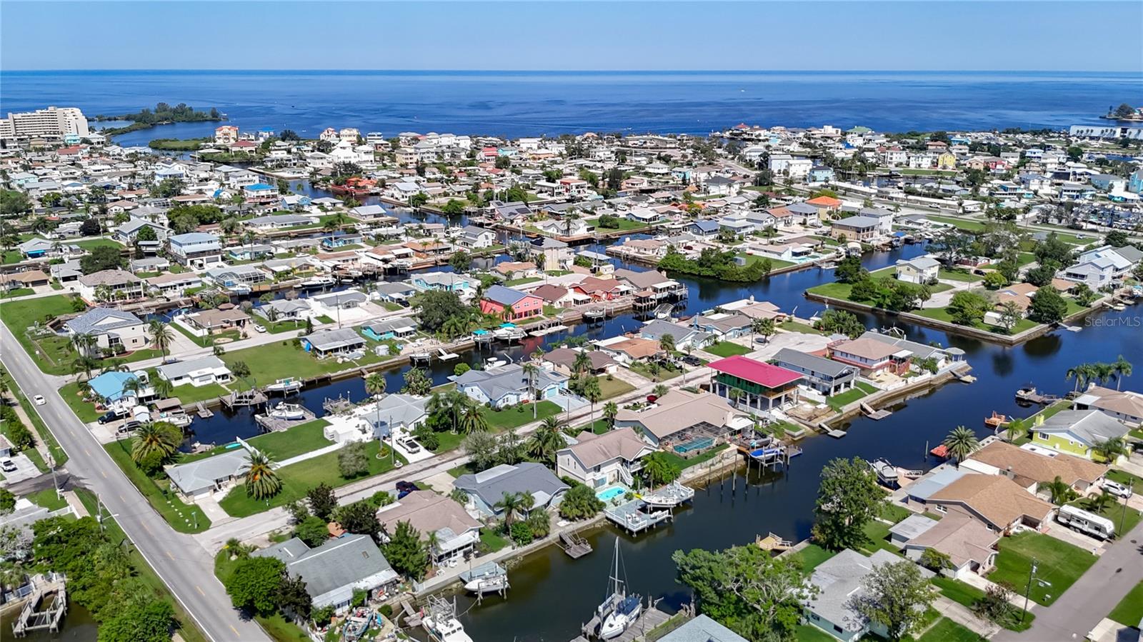 HUDSON BEACH ESTATES - Residential