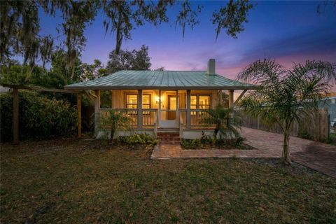 Photo of 1010 Mississippi Avenue, Saint Cloud, FL 34769 (MLS # O6362673)