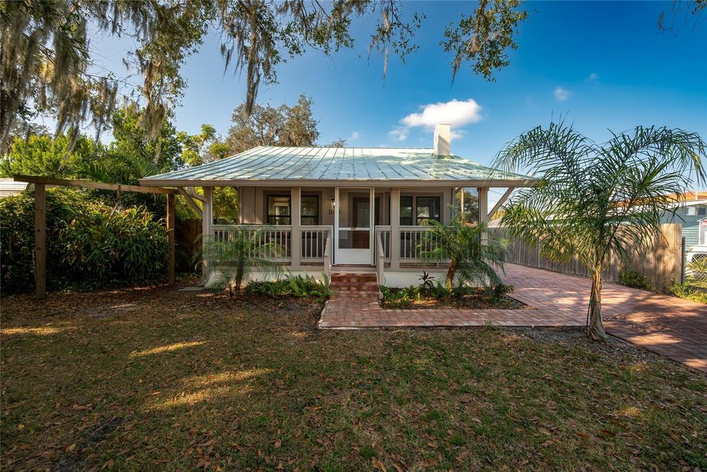 Photo of 1010 Mississippi Avenue, Saint Cloud, FL 34769 (MLS # O6362673)
