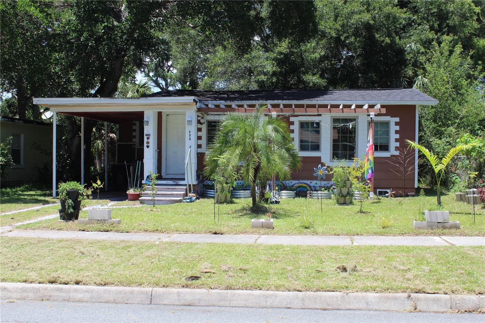 Charming home in St Pete awaits its new owner. This home features: 2 bedrooms, 1 bath, a living room, and an “extra room” off of the eat-in kitchen.
Once you step outside, your personal oasis awaits. The built-in grill makes outdoor living a breeze, and the yard provides ample room to garden, birdwatch, relax with a good book in your hammock, or even grab a snack from the newly started food forest including mulberry, moringa, elderberry, cranberry hibiscus, pineapple, pineapple sage, and strawberries.
This gem of a home is located minutes from the best of St Pete dining, museums, live music, beaches, and so much more. Whether you're a first time home buyer, wanting to downsize, or even add to a rental portfolio this house is the opportunity you've been waiting for. Seller currently resides in home but will vacate on or before closing and has made the improvements listed below. Schedule your private showing today!
The roof was replaced in 2021.
The HVAC replaced in 2020.
The piers on house were leveled in 2021.
Insulation was added to attic crawlspace in 2021.
Potential animal entry points to the house were closed up in 2021.