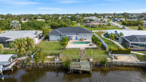 A home in PORT CHARLOTTE