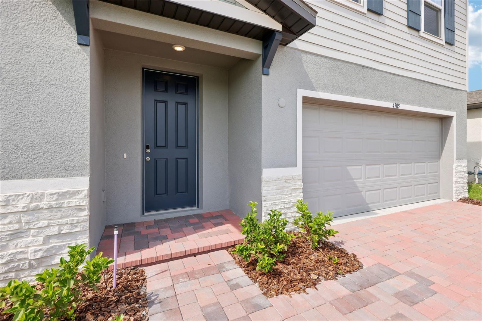 4705 JASMINE CIRCLE