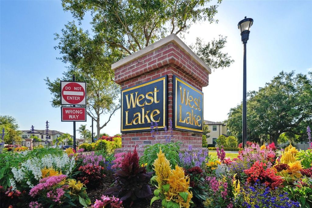 Photo of 11548 Crowned Sparrow Lane, Tampa, FL 33626 (MLS # TB8376849)