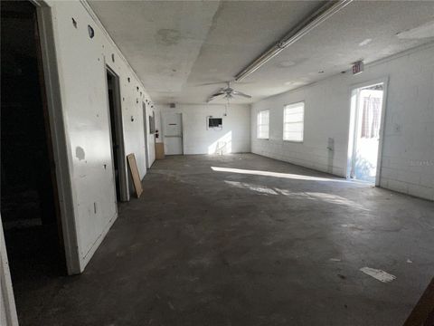 Tiny photo for 619 NE 2nd Street, Crystal River, FL 34429 (MLS # OM714919)