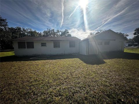 Tiny photo for 619 NE 2nd Street, Crystal River, FL 34429 (MLS # OM714919)