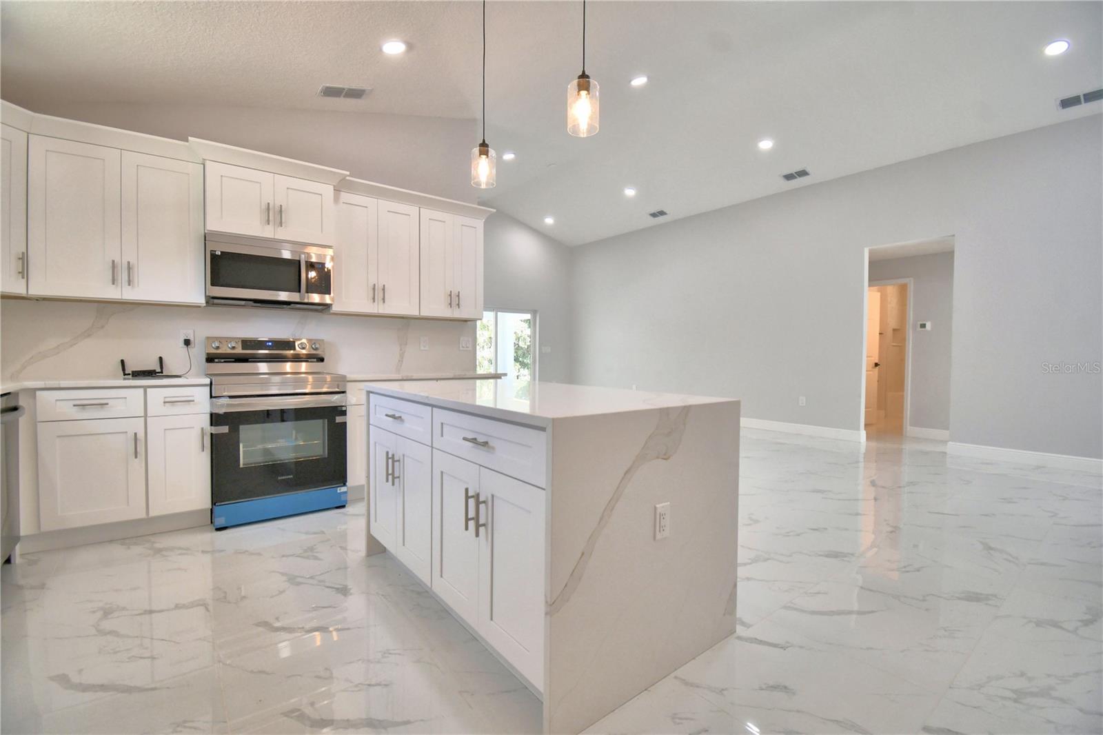 POINCIANA NBRHD 06 SOUTH VILLAGE 03 - Residential