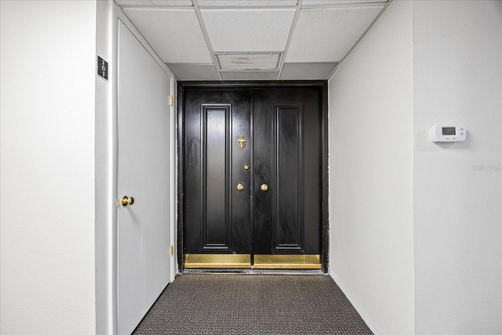 100 OAKMONT LANE 101