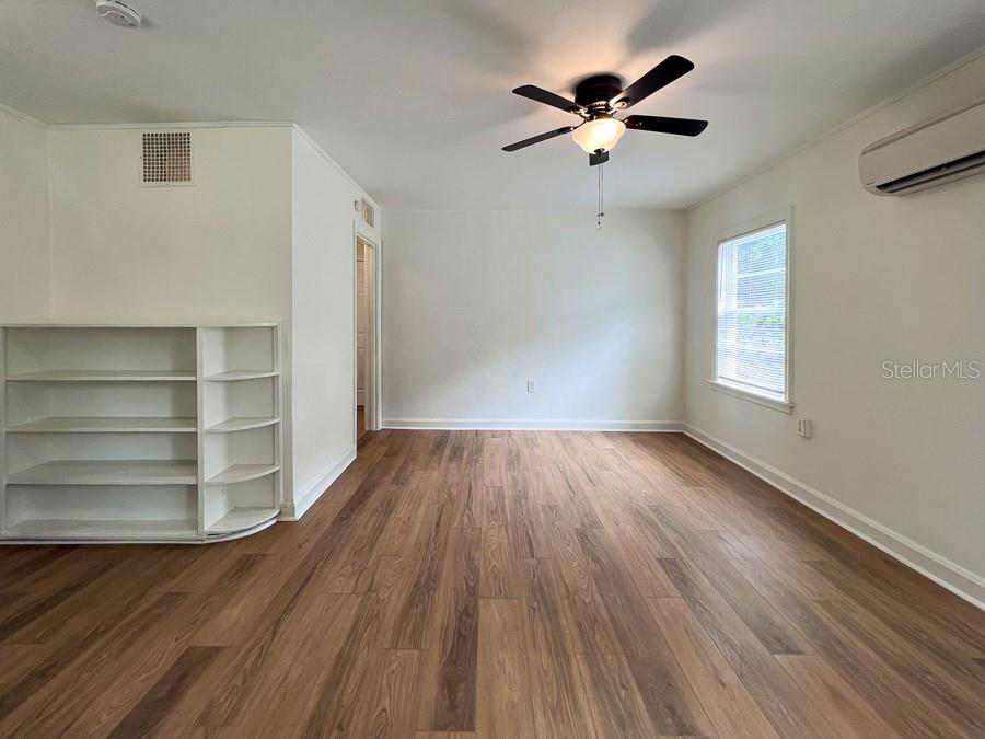 1122 NW 4TH AVENUE