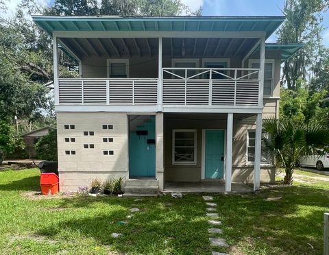 1122 NW 4TH AVENUE GAINESVILLE FL 32601