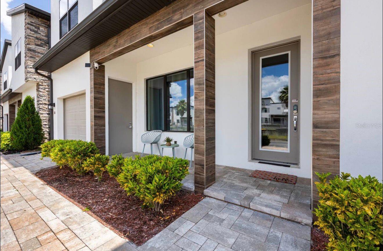 VILLA DOMANI - Residential Lease