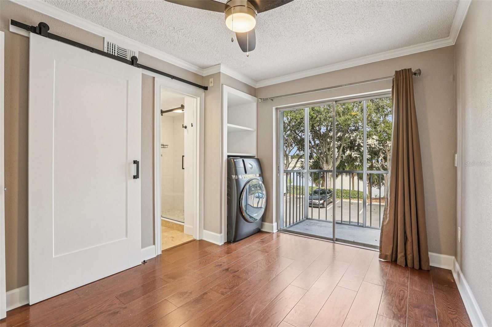 WATERSIDE AT CRANES ROOST A CONDO COMMUNITY - Residential