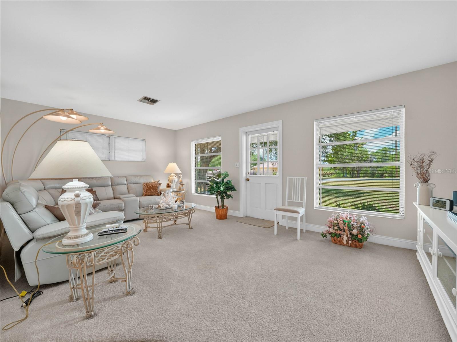 540 HILLSIDE DRIVE