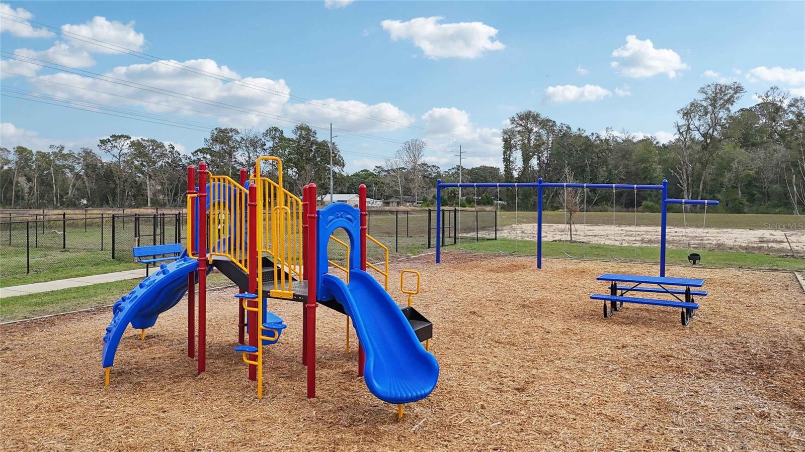 EMERSON POINTE - Residential