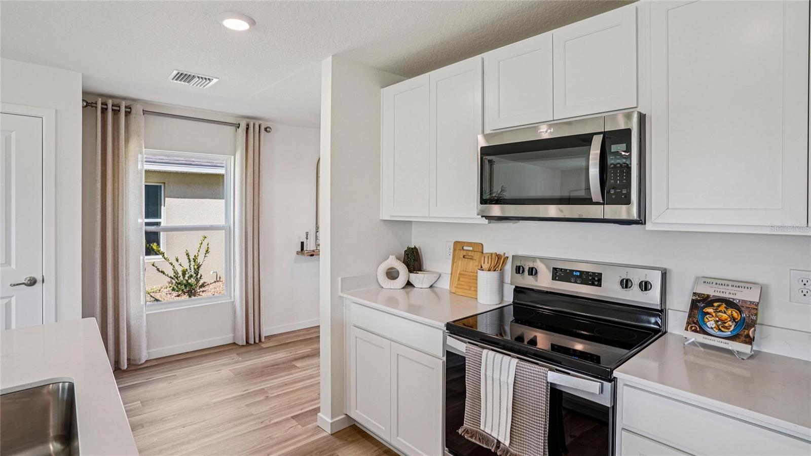 EMERSON POINTE - Residential