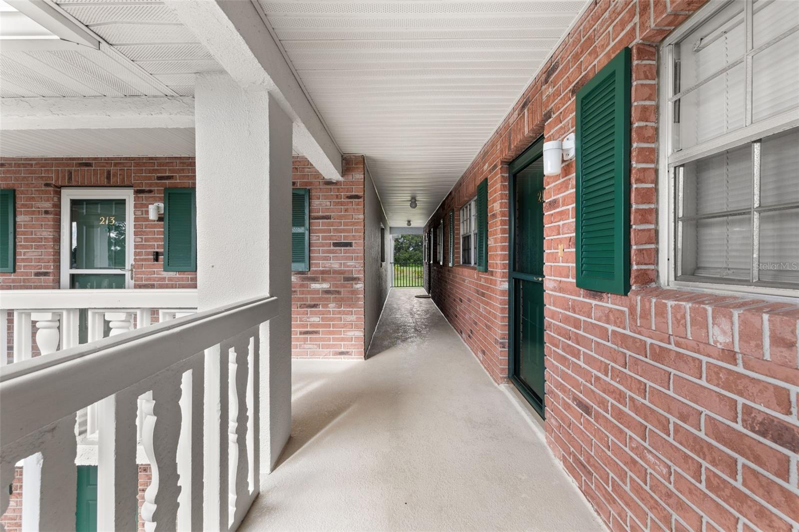 FAIRWAYS/ROYAL OAK - Residential