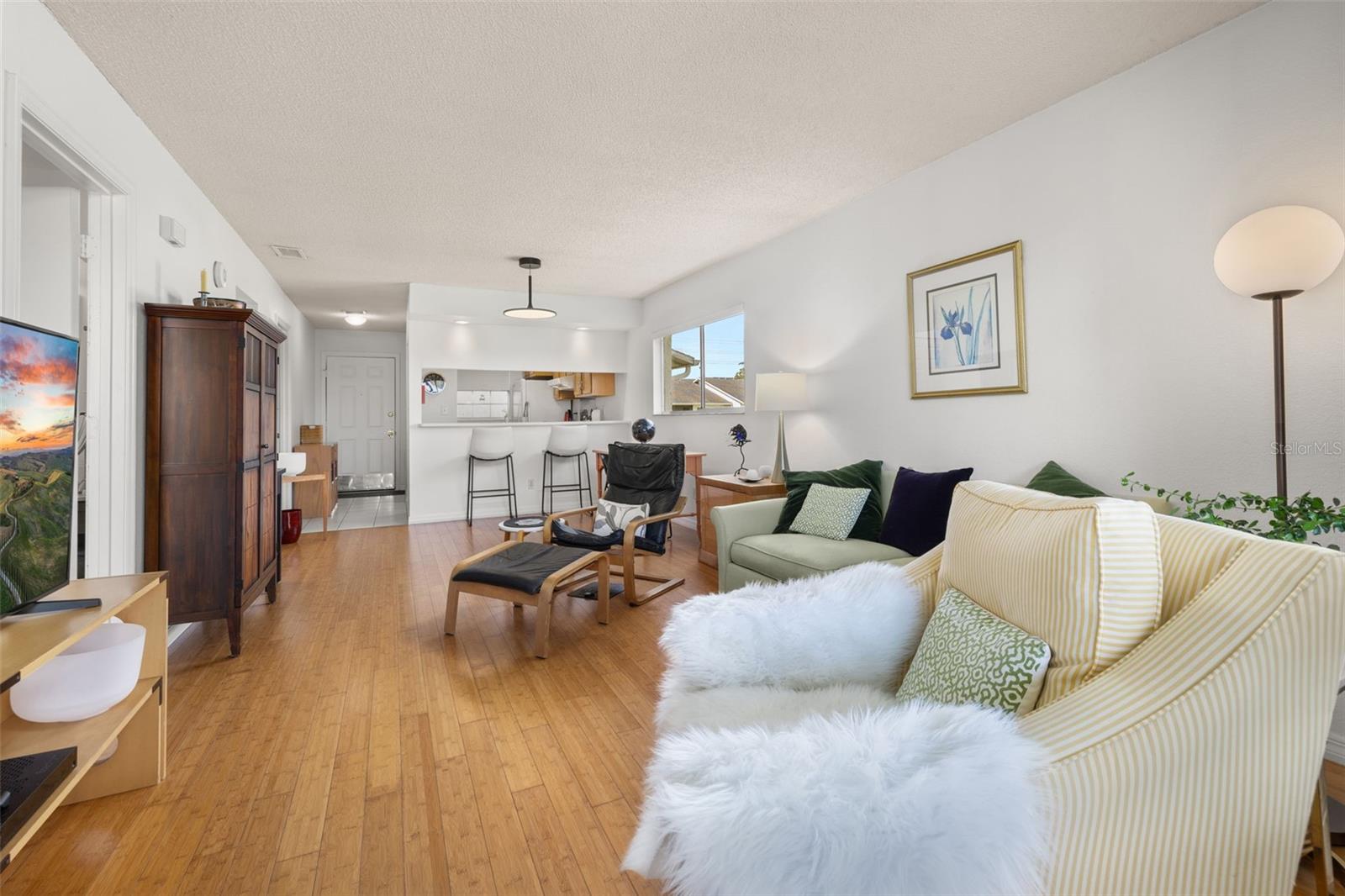 FAIRWAYS/ROYAL OAK - Residential