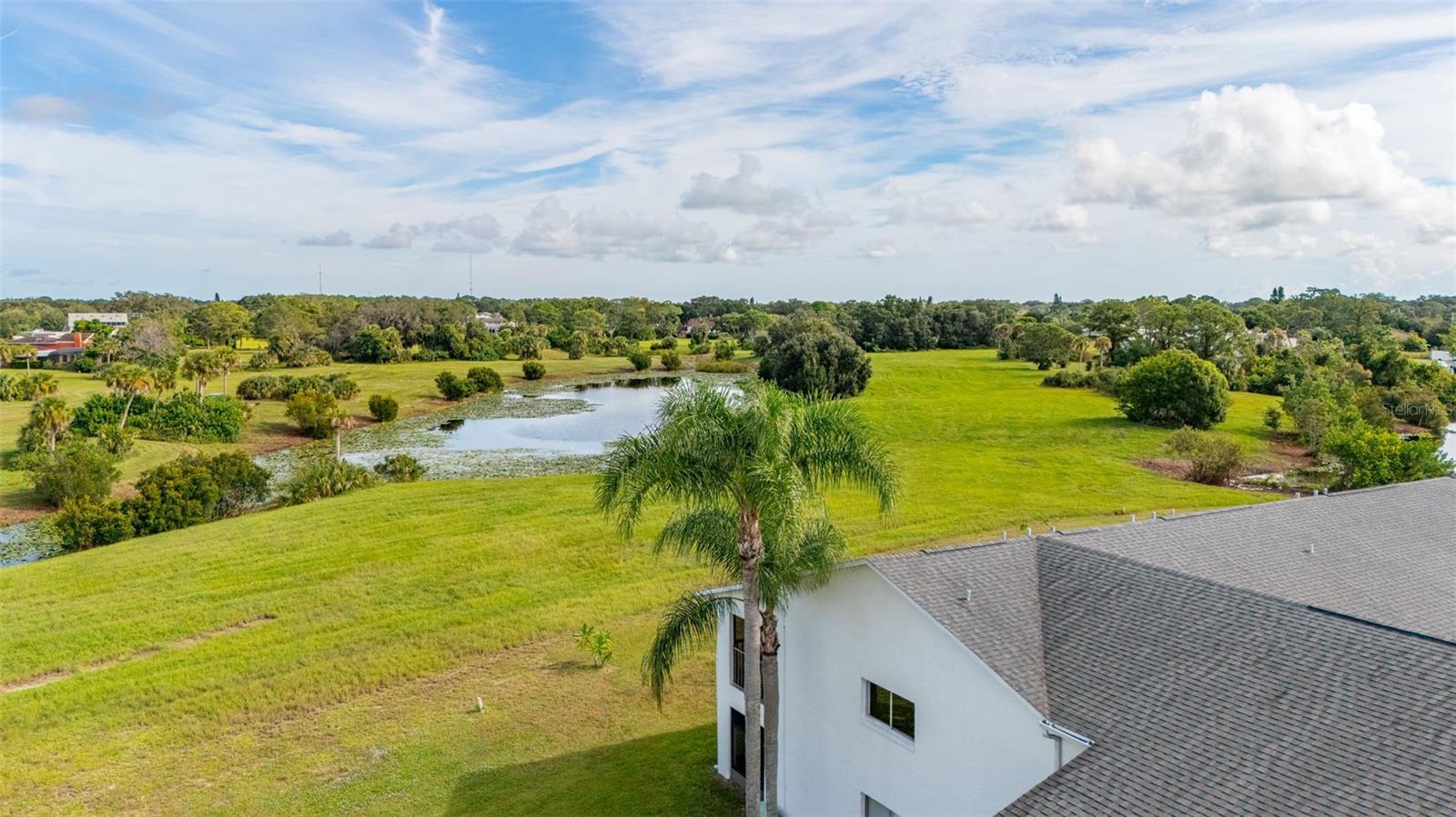 FAIRWAYS/ROYAL OAK - Residential