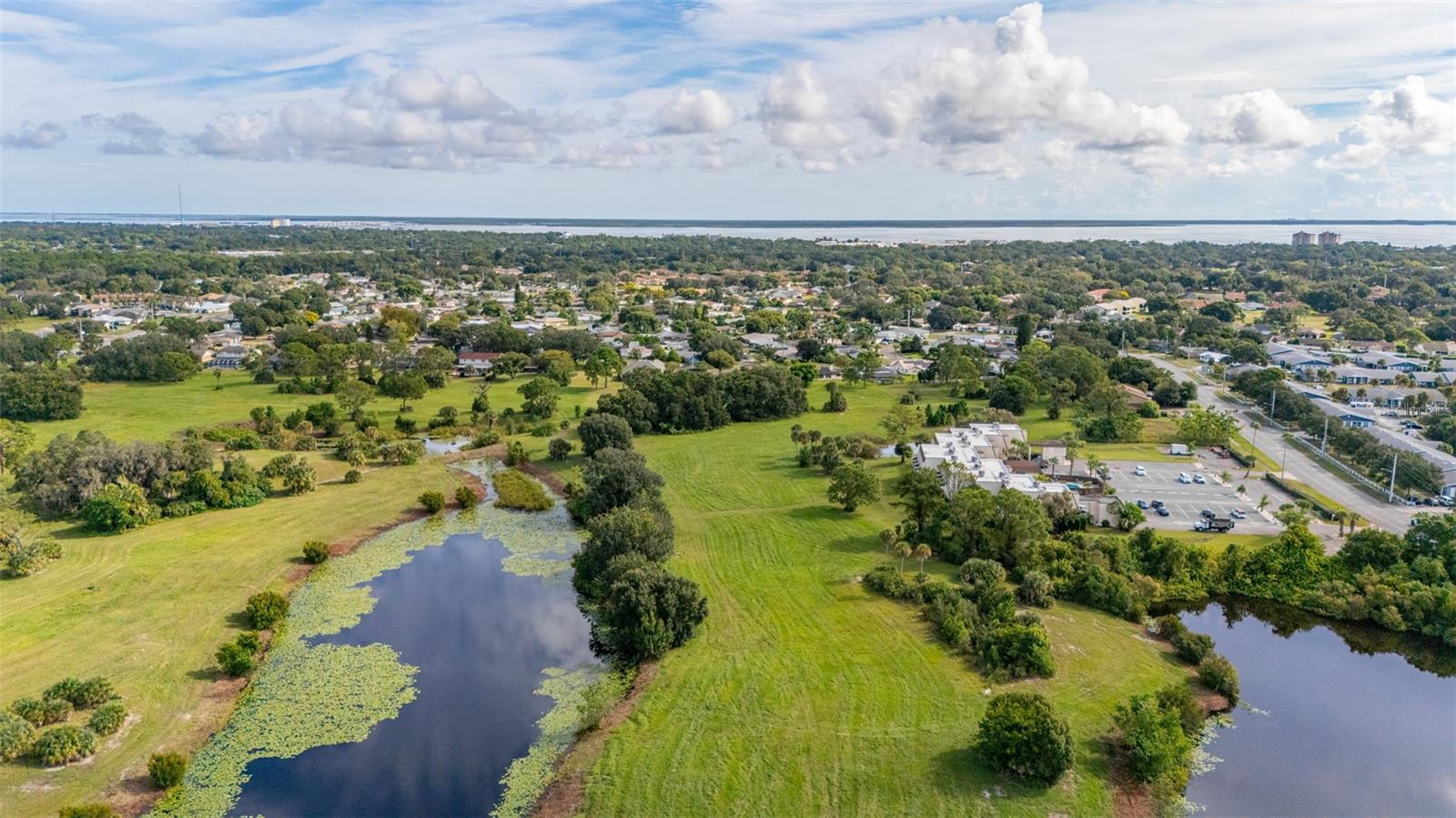 FAIRWAYS/ROYAL OAK - Residential