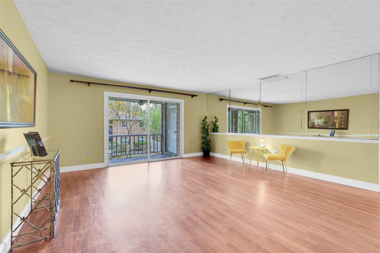 PLANTATION APTS ORLANDO - Residential