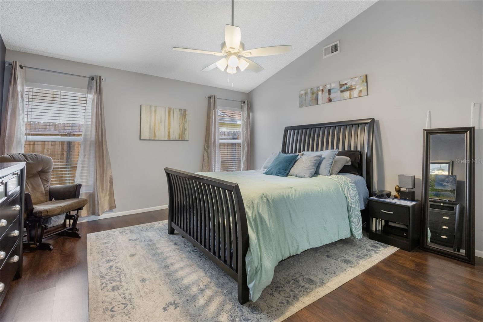 WOODFIELD OAKS - Residential