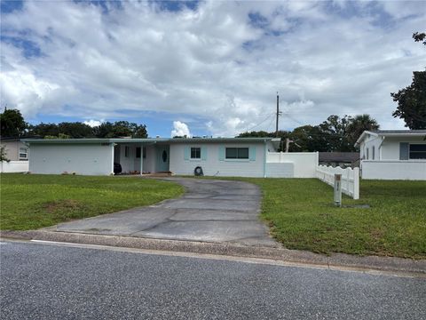 A home in WINTER PARK