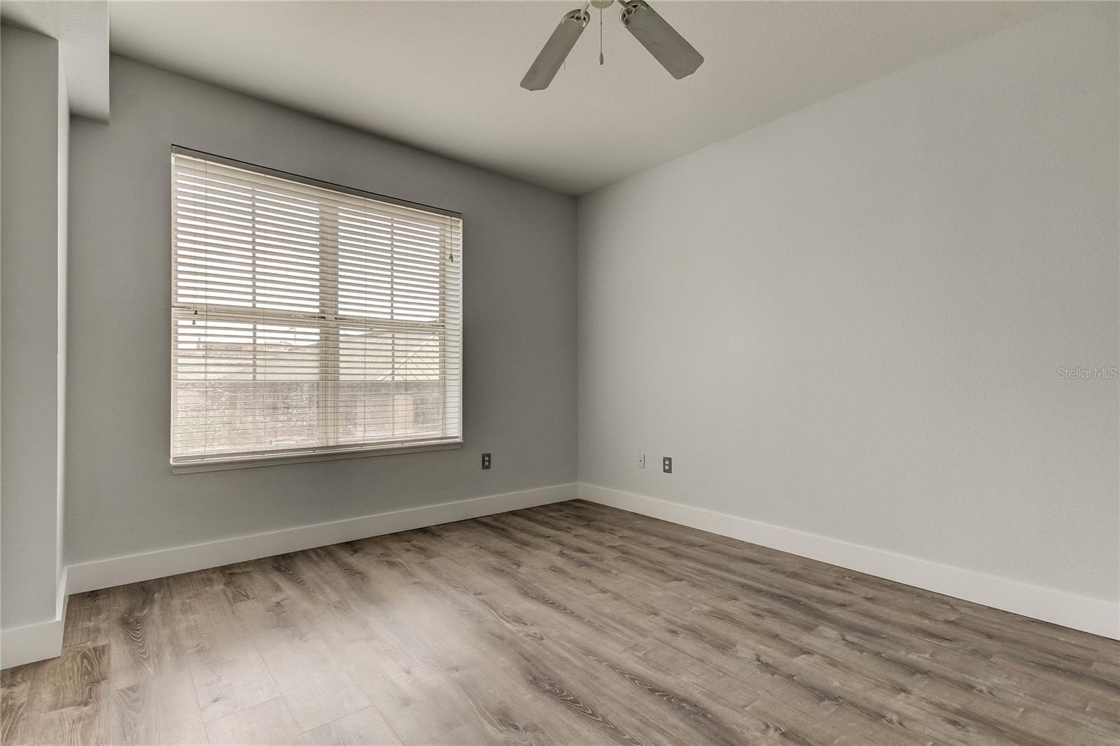 PARKCREST HARBOUR ISLAND CONDO - Residential Lease