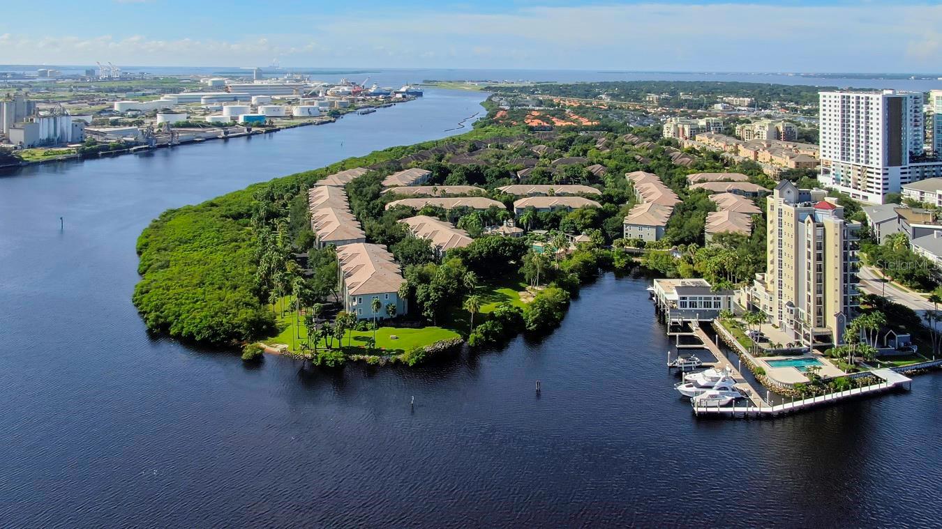 PARKCREST HARBOUR ISLAND CONDO - Residential Lease