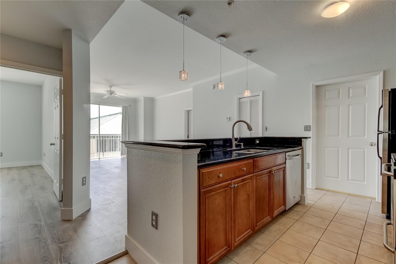 PARKCREST HARBOUR ISLAND CONDO - Residential Lease