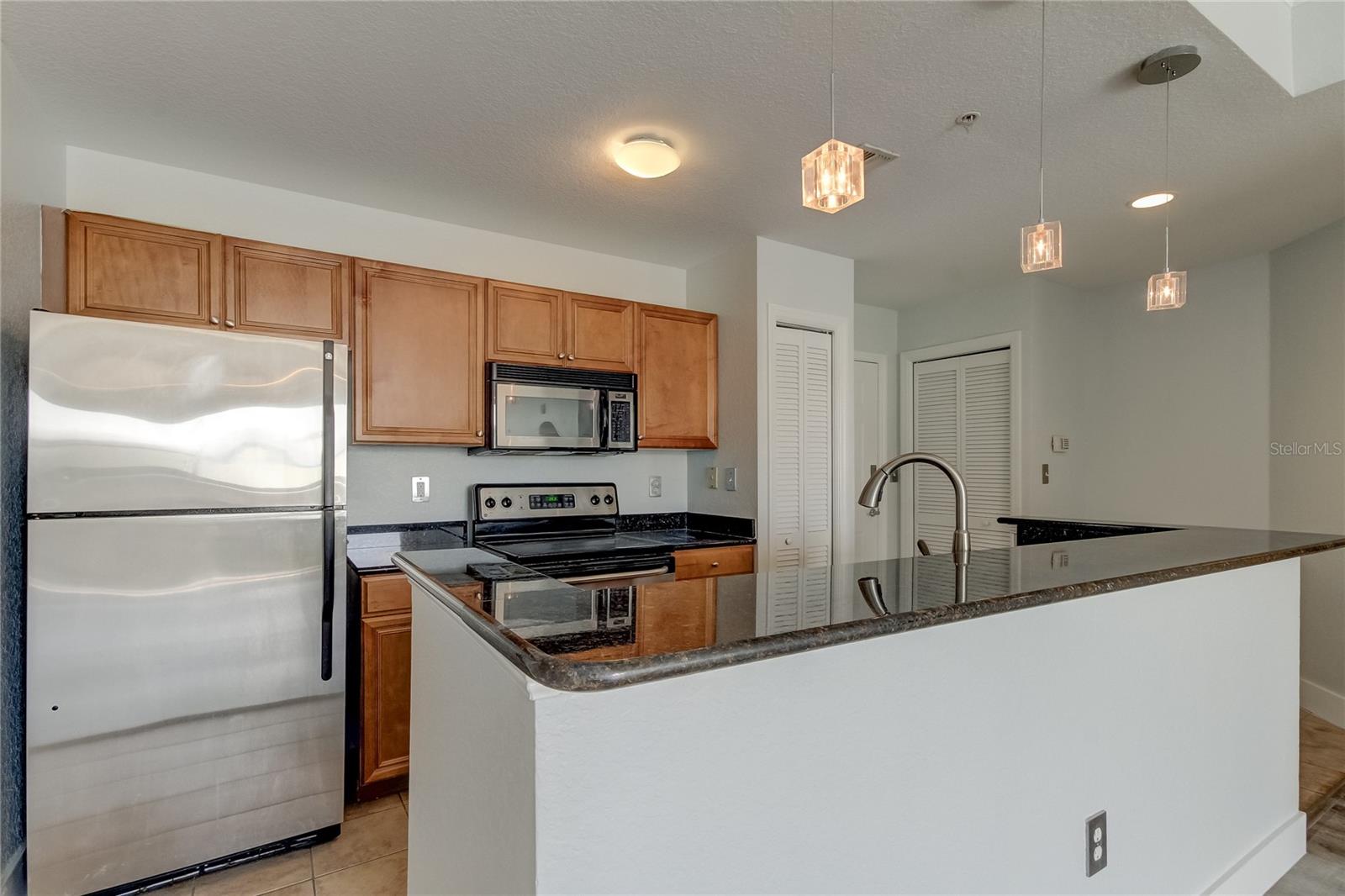 PARKCREST HARBOUR ISLAND CONDO - Residential Lease