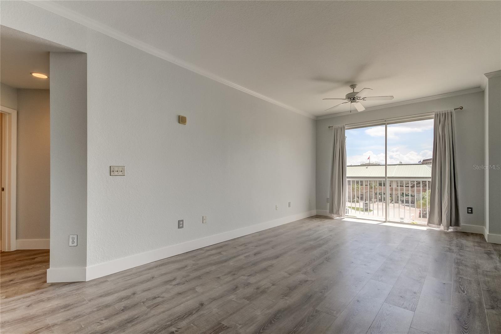 PARKCREST HARBOUR ISLAND CONDO - Residential Lease