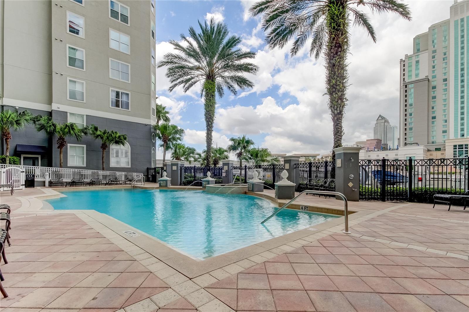 PARKCREST HARBOUR ISLAND CONDO - Residential Lease