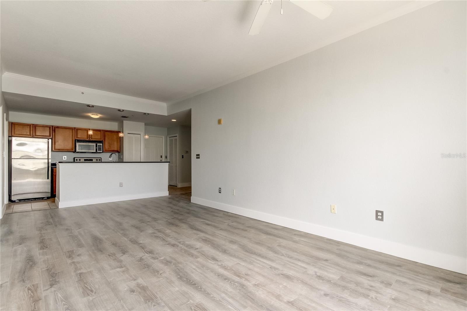 PARKCREST HARBOUR ISLAND CONDO - Residential Lease