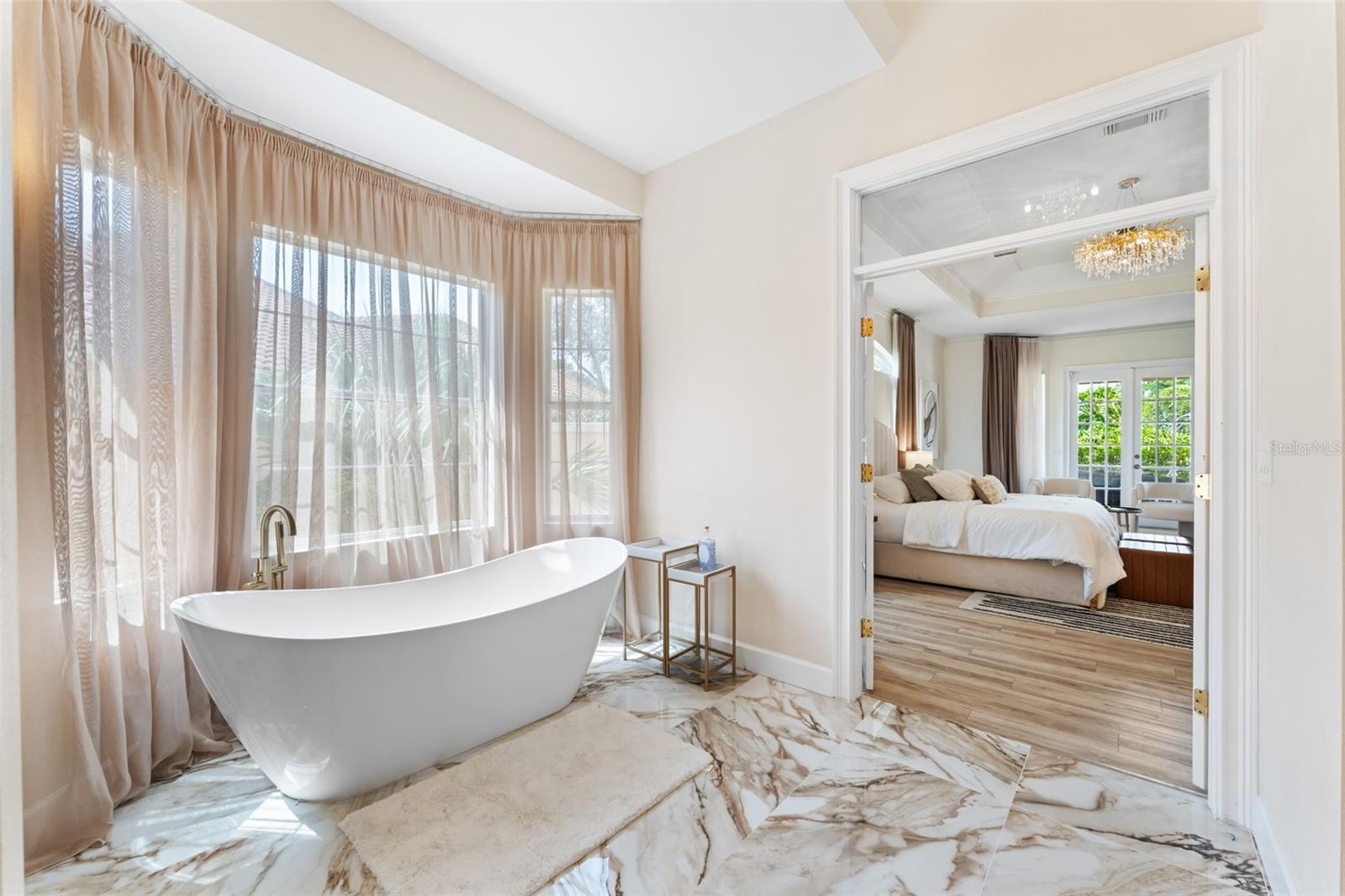 HEATHROW - Residential