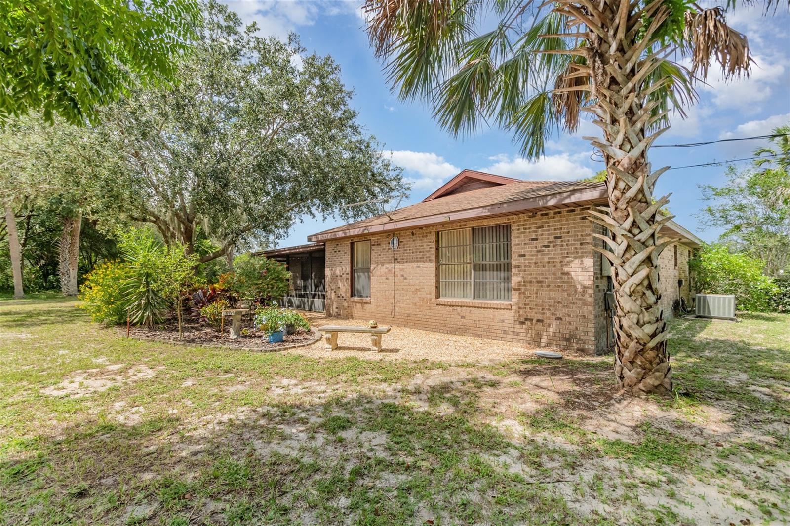 CARNELL 3RD ADD AKA PELLS HILLTOP UNREC - Residential