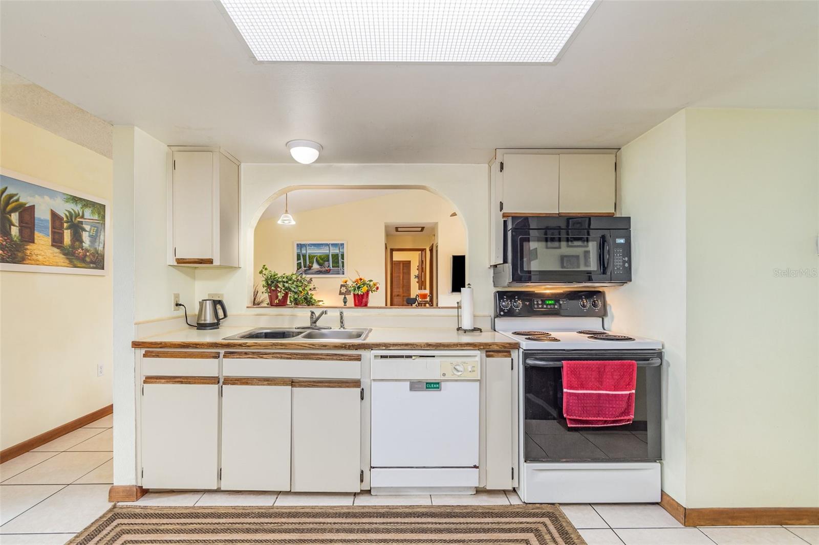 CARNELL 3RD ADD AKA PELLS HILLTOP UNREC - Residential