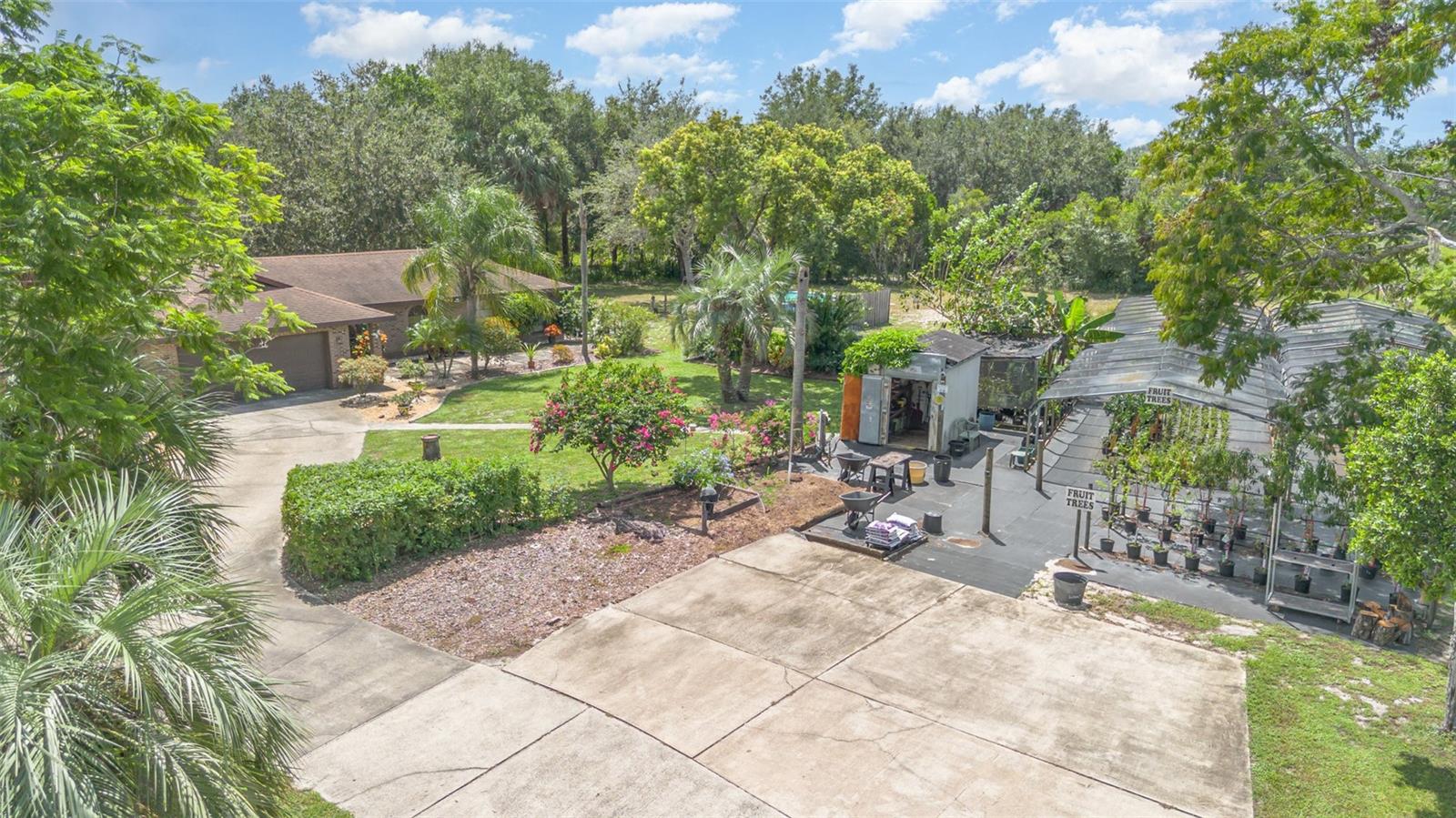 CARNELL 3RD ADD AKA PELLS HILLTOP UNREC - Residential