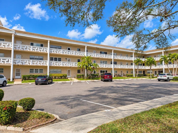 Photo 1 of 20 — 2436 RHODESIAN DRIVE 48, CLEARWATER, FL 33763