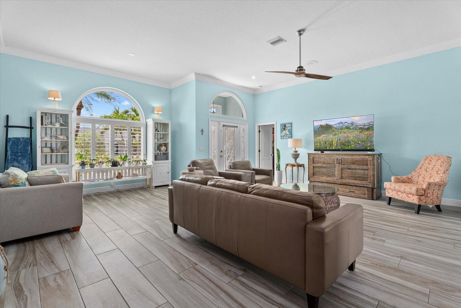 LAKE OF THE WOODS - Residential